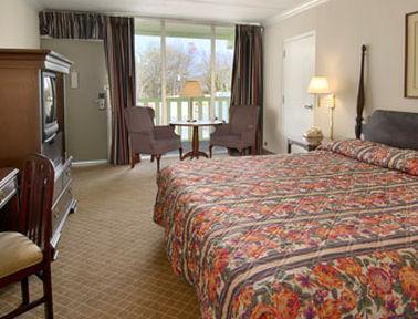 Knights Inn Гастония Номер фото